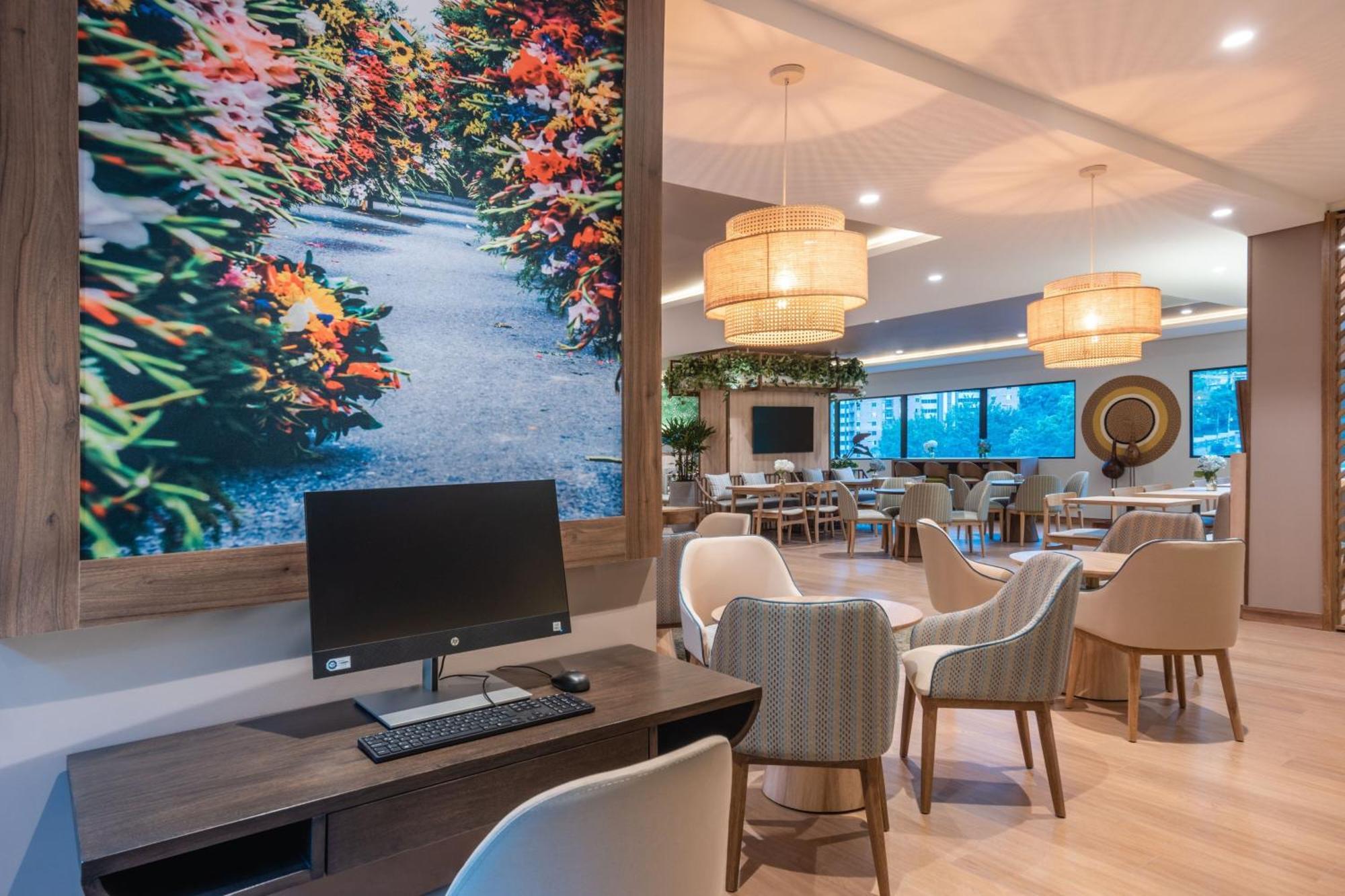 Hotel Fairfield By Marriott Medellin Sabaneta Itagüí Esterno foto
